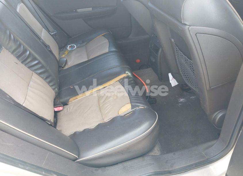 Photo 8 of 2009 Chevrolet Malibu LTZ (VIN 1G1ZK57B19F197186)