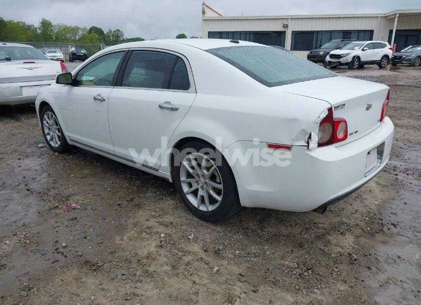 Photo 3 of 2009 Chevrolet Malibu LTZ (VIN 1G1ZK57B69F193067)