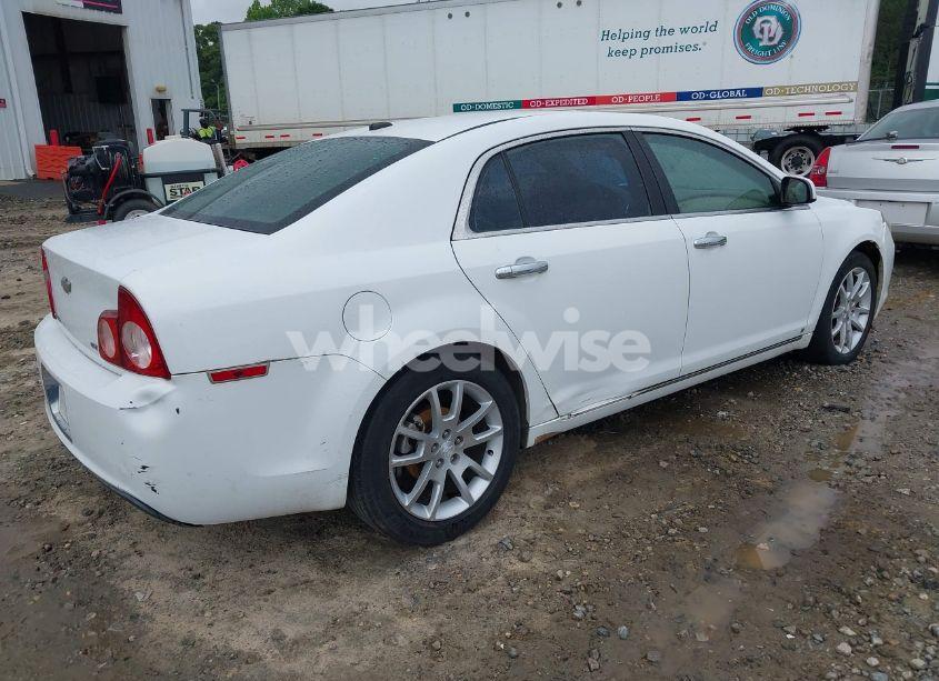 Photo 4 of 2009 Chevrolet Malibu LTZ (VIN 1G1ZK57B69F193067)