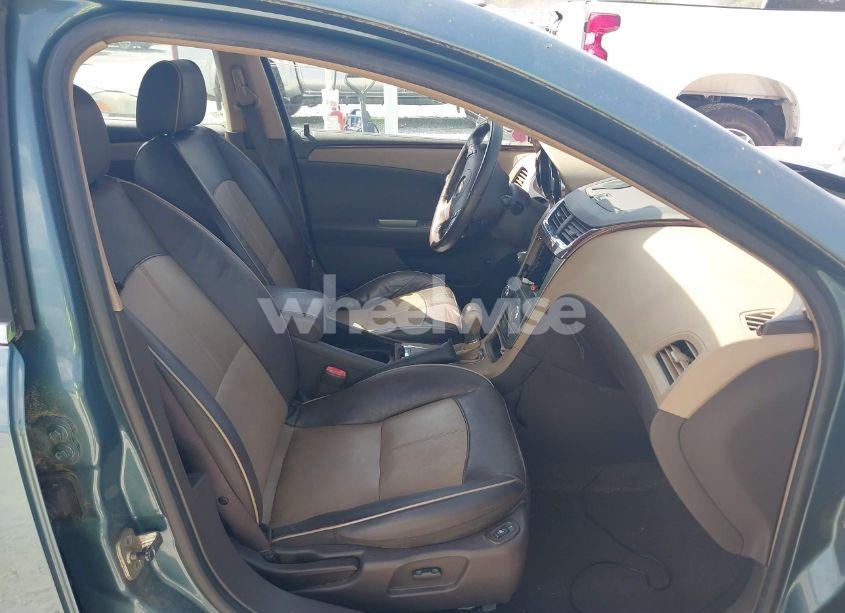 Photo 5 of 2009 Chevrolet Malibu LTZ (VIN 1G1ZK57B69F230487)