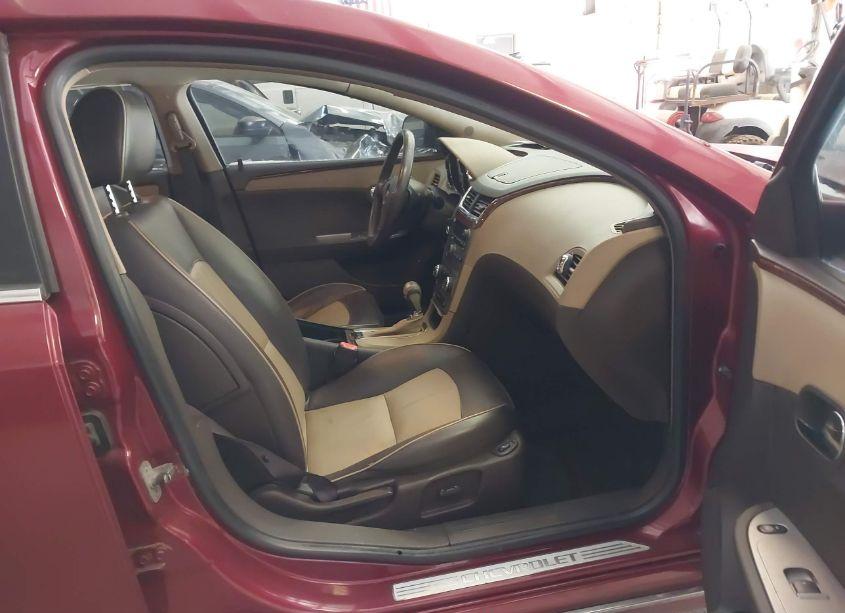 Photo 5 of 2009 Chevrolet Malibu LTZ (VIN 1G1ZK57BX9F180886)