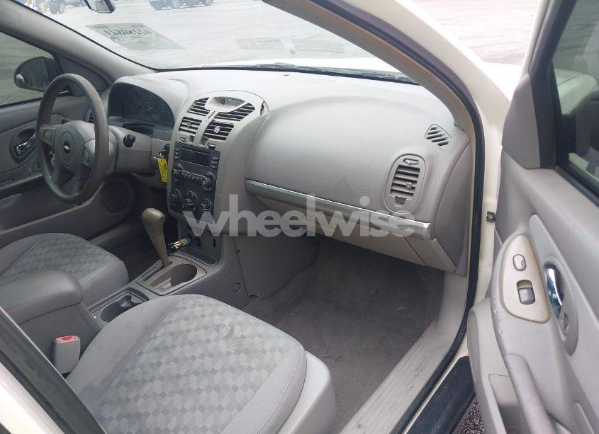 Photo 5 of 2005 Chevrolet Malibu (VIN 1G1ZS52885F112852)