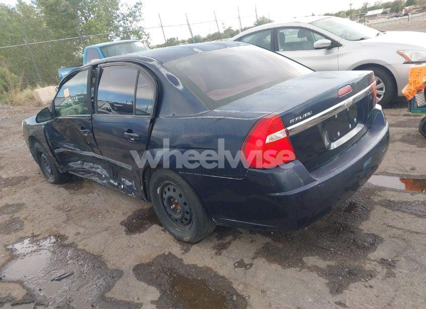 Photo 3 of 2005 Chevrolet Malibu (VIN 1G1ZS52F05F308962)