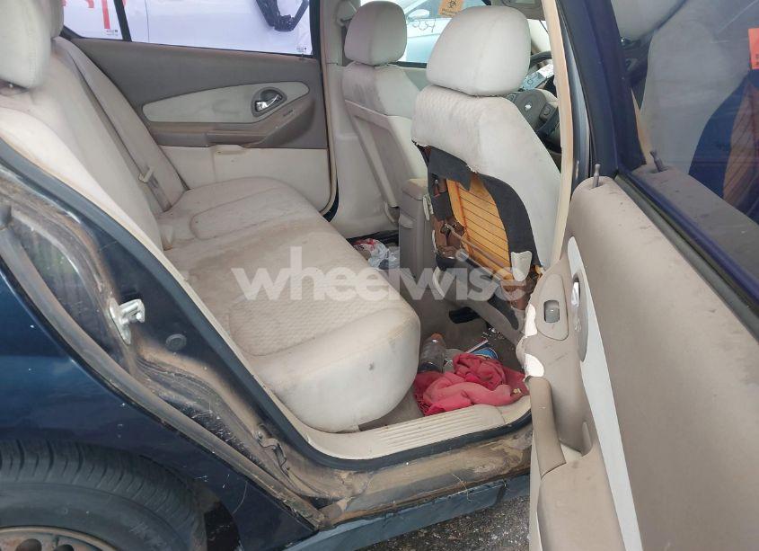 Photo 8 of 2005 Chevrolet Malibu (VIN 1G1ZS52F05F308962)