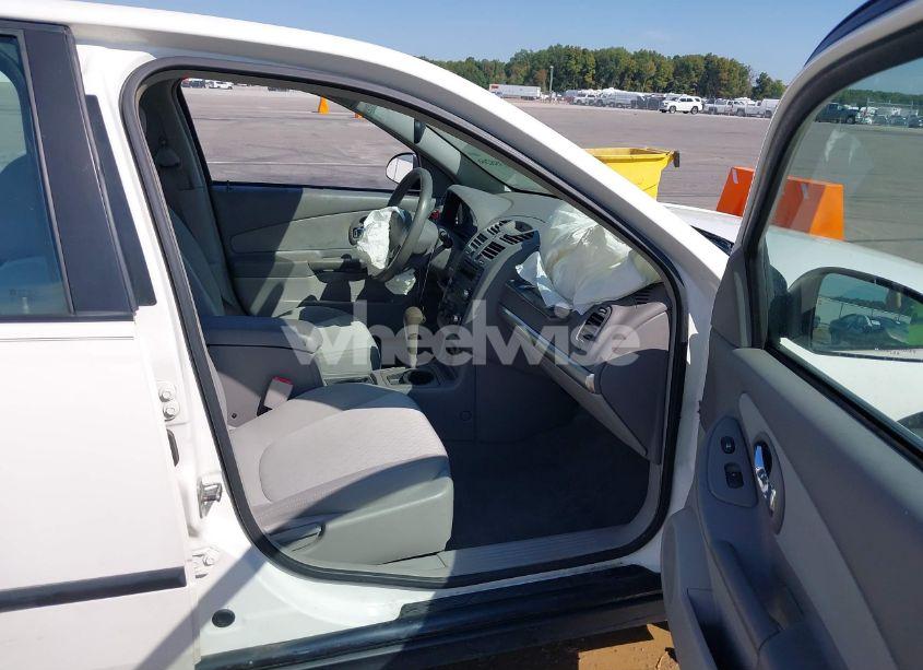 Photo 5 of 2004 Chevrolet Malibu N/A (VIN 1G1ZS52F14F169617)