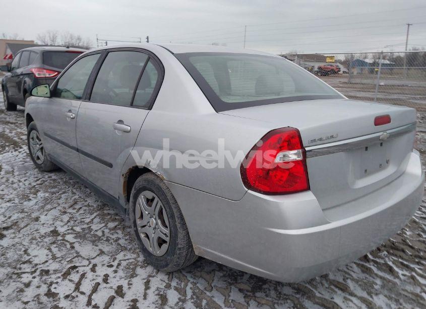 Photo 3 of 2005 Chevrolet Malibu (VIN 1G1ZS52F15F241434)