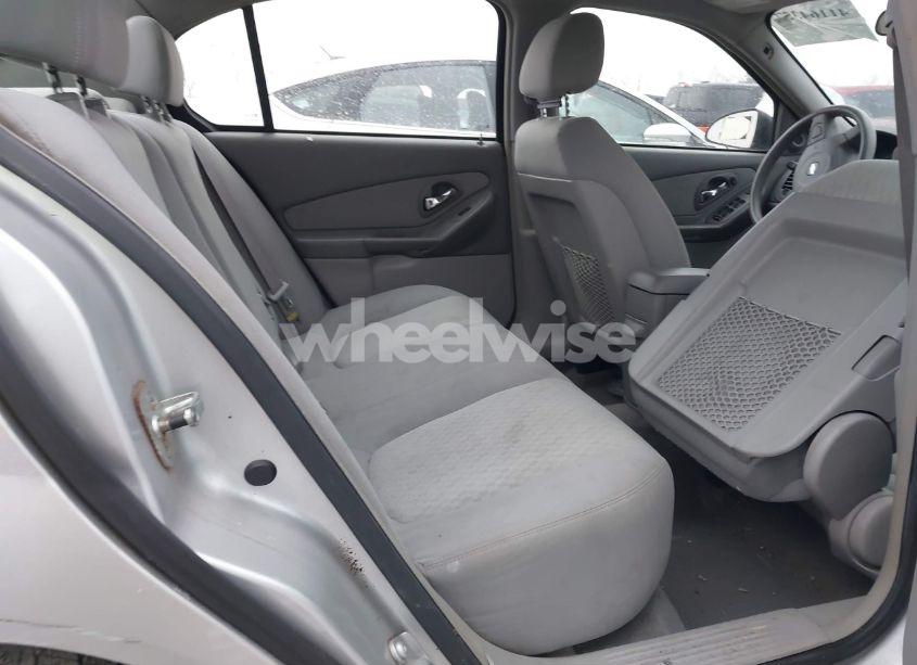 Photo 8 of 2005 Chevrolet Malibu (VIN 1G1ZS52F15F241434)