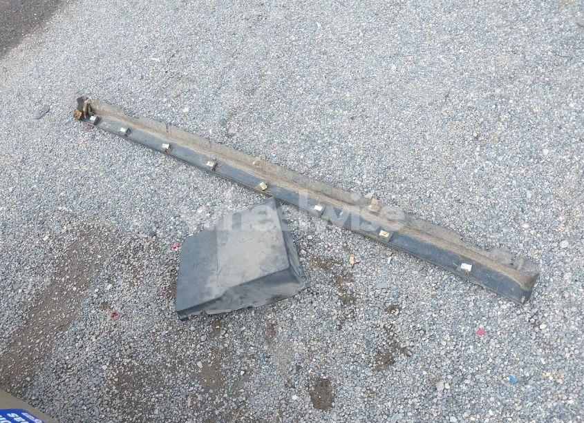 Photo 12 of 2004 Chevrolet Malibu N/A (VIN 1G1ZS52F34F223550)