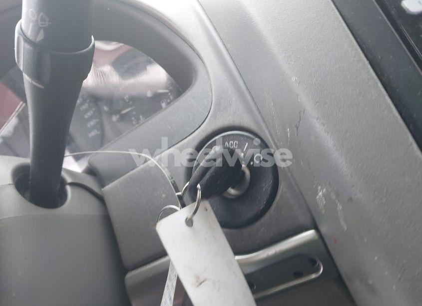 Photo 11 of 2005 Chevrolet Malibu (VIN 1G1ZS52F35F328994)