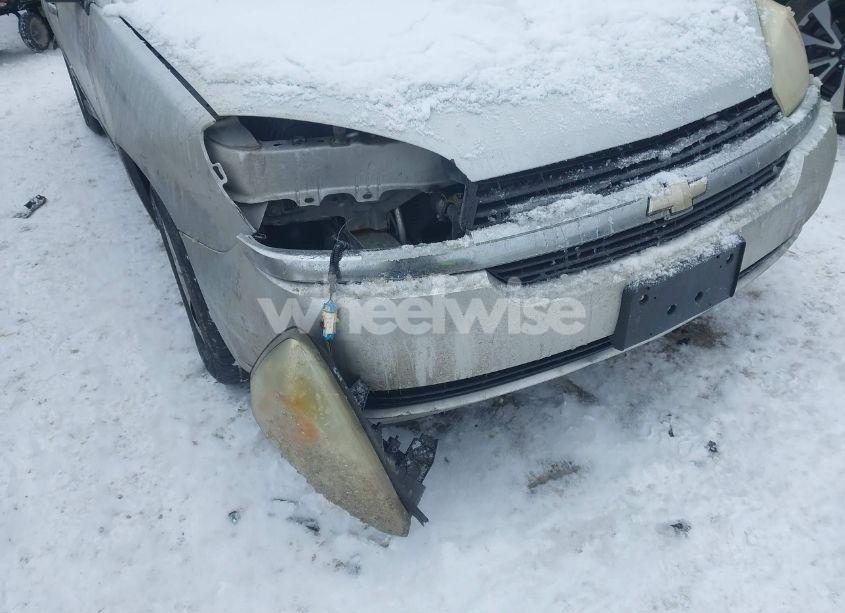 Photo 6 of 2005 Chevrolet Malibu (VIN 1G1ZS52F35F328994)