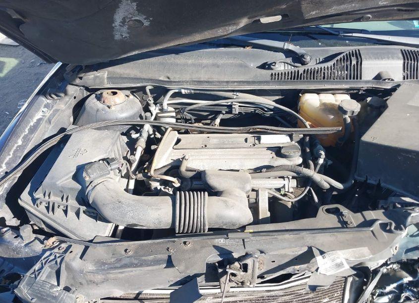 Photo 10 of 2005 Chevrolet Malibu (VIN 1G1ZS52F65F249268)