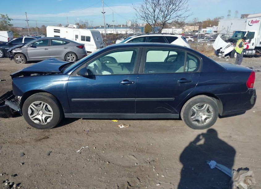 Photo 13 of 2005 Chevrolet Malibu (VIN 1G1ZS52F65F249268)