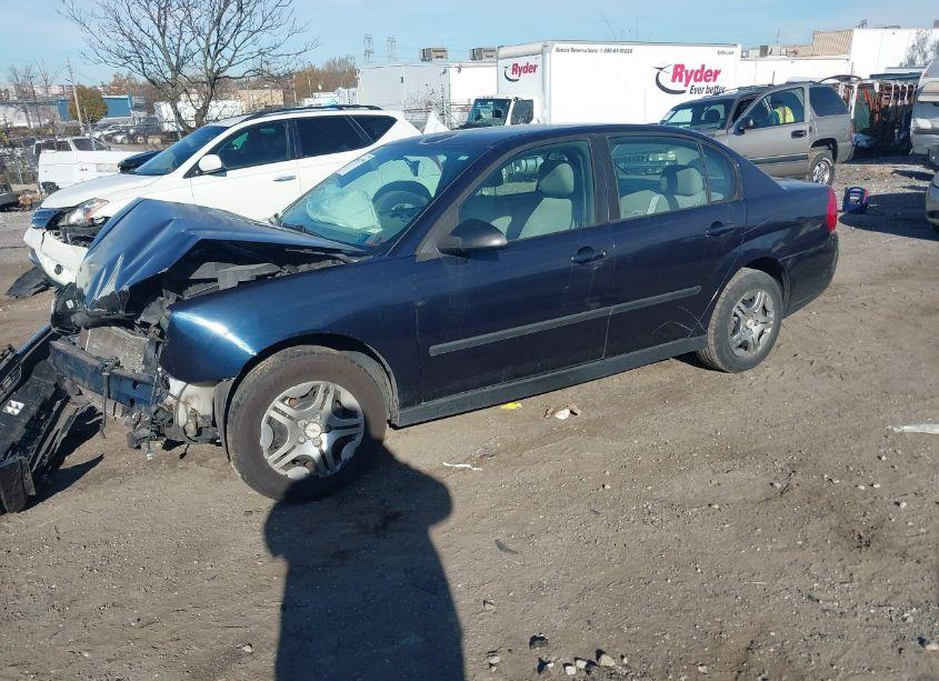 Photo 2 of 2005 Chevrolet Malibu (VIN 1G1ZS52F65F249268)