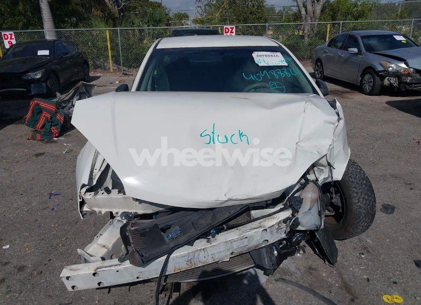 Photo 13 of 2005 Chevrolet Malibu (VIN 1G1ZS52F65F260772)