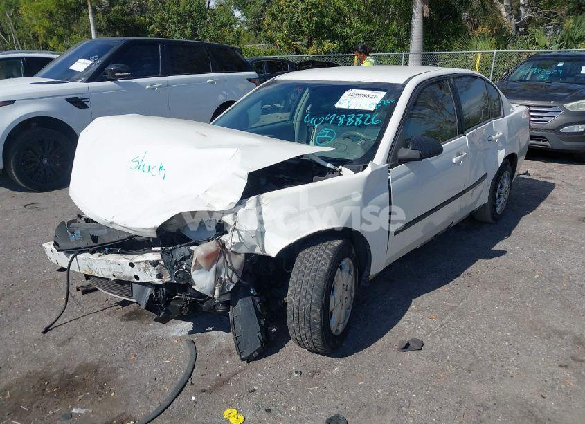 Photo 2 of 2005 Chevrolet Malibu (VIN 1G1ZS52F65F260772)