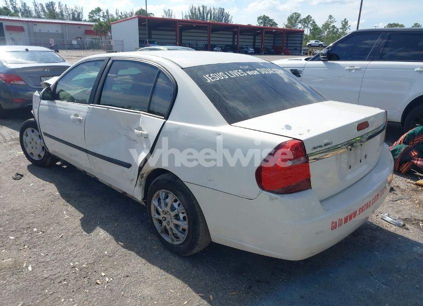 Photo 3 of 2005 Chevrolet Malibu (VIN 1G1ZS52F65F260772)