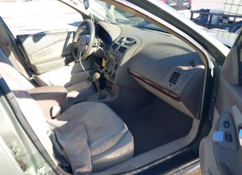 Photo 5 of 2005 Chevrolet Malibu (VIN 1G1ZS52F65F302583)