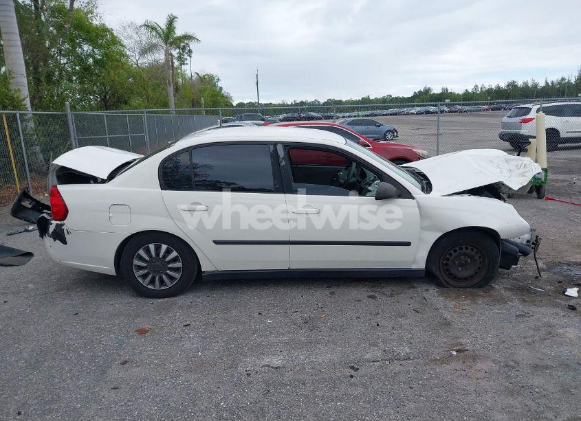 Photo 13 of 2005 Chevrolet Malibu (VIN 1G1ZS52F75F288113)