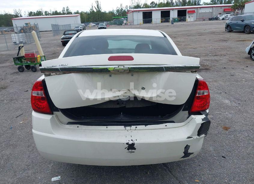 Photo 16 of 2005 Chevrolet Malibu (VIN 1G1ZS52F75F288113)
