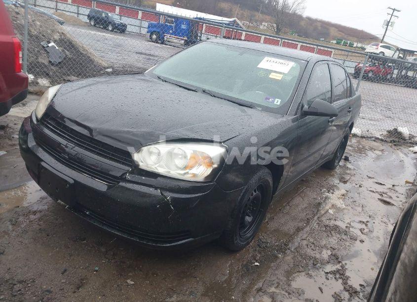 Photo 2 of 2005 Chevrolet Malibu (VIN 1G1ZS52FX5F336025)