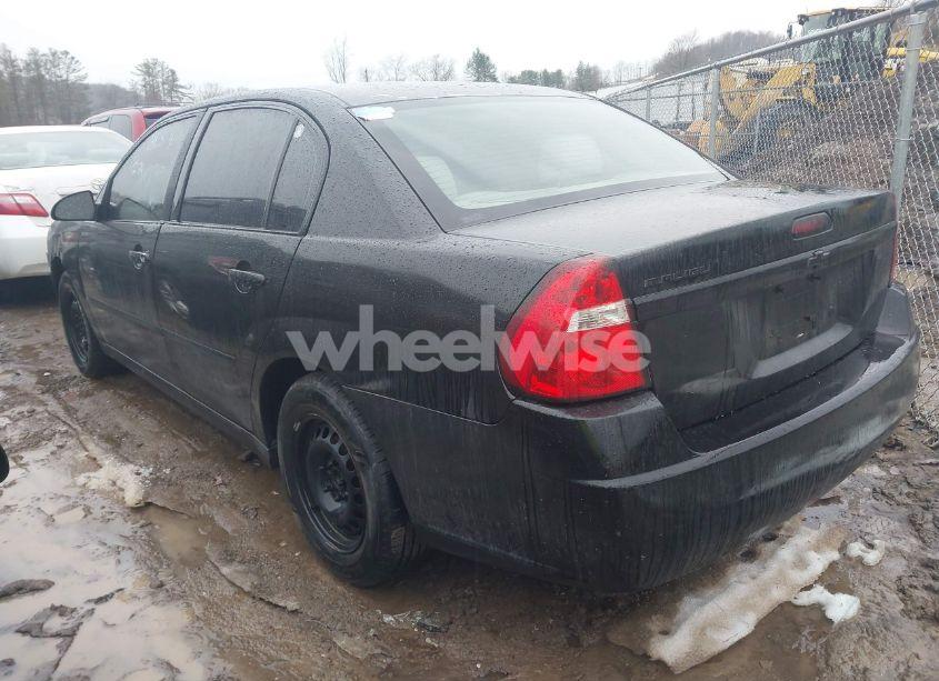 Photo 3 of 2005 Chevrolet Malibu (VIN 1G1ZS52FX5F336025)