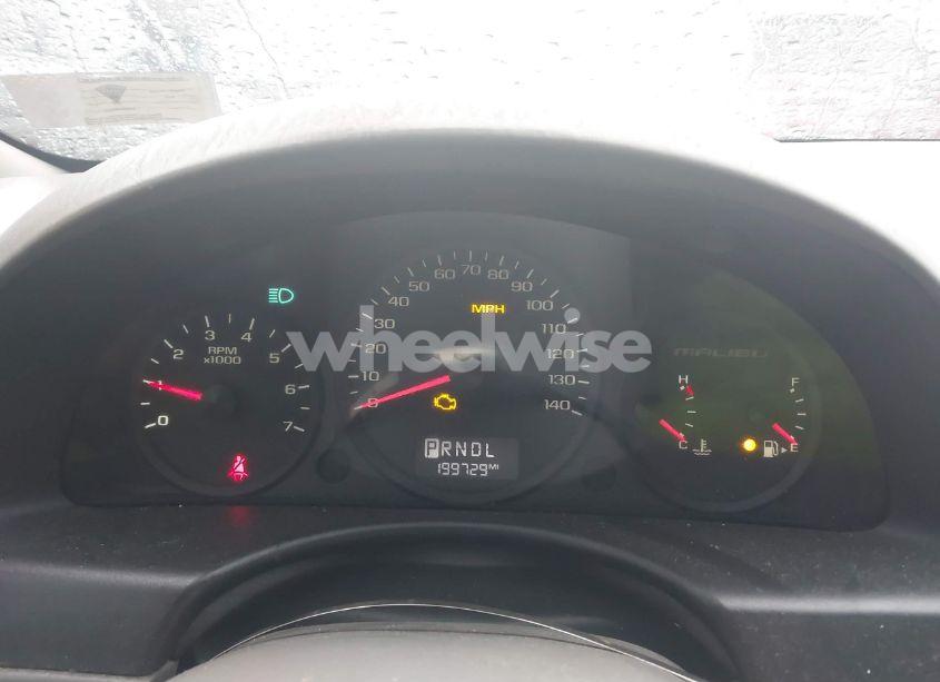 Photo 7 of 2005 Chevrolet Malibu (VIN 1G1ZS52FX5F336025)