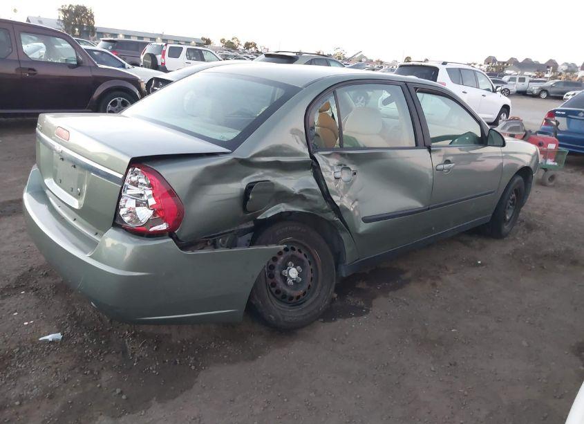 Photo 4 of 2005 Chevrolet Malibu (VIN 1G1ZS54F15F330630)