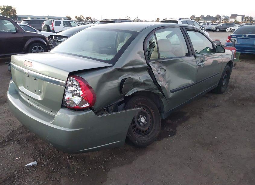 Photo 6 of 2005 Chevrolet Malibu (VIN 1G1ZS54F15F330630)