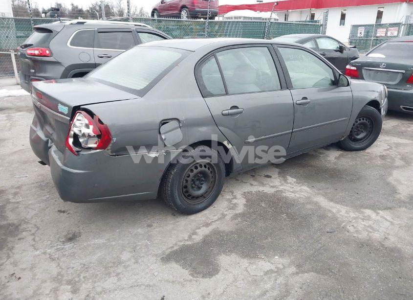 Photo 4 of 2007 Chevrolet Malibu LS (VIN 1G1ZS57F47F307809)