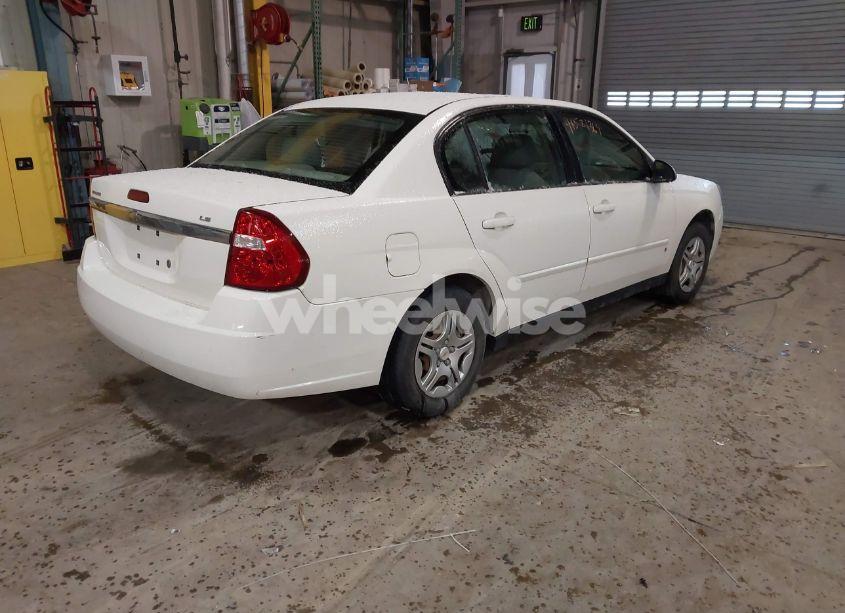 Photo 4 of 2007 Chevrolet Malibu LS (VIN 1G1ZS57FX7F273620)