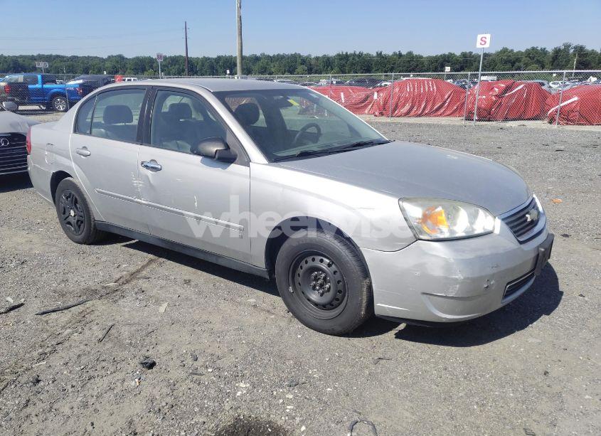 2008 Chevrolet Malibu CLASSIC LS (VIN 1G1ZS58F18F113304) main photo