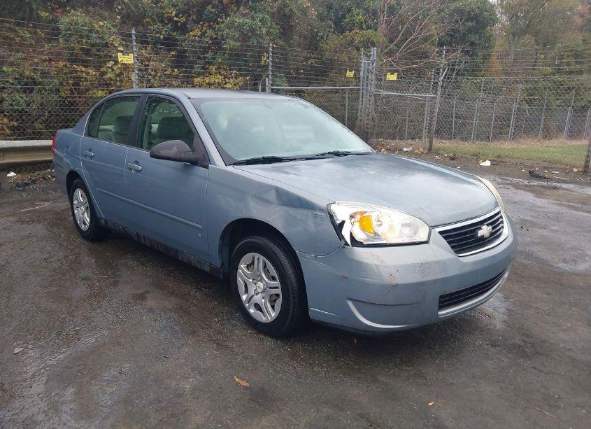 2008 Chevrolet Malibu CLASSIC LS (VIN 1G1ZS58F18F127641) main photo