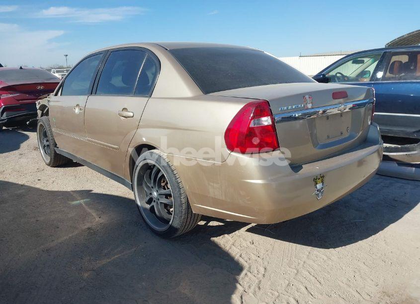 Photo 3 of 2008 Chevrolet Malibu CLASSIC LS (VIN 1G1ZS58F28F100691)