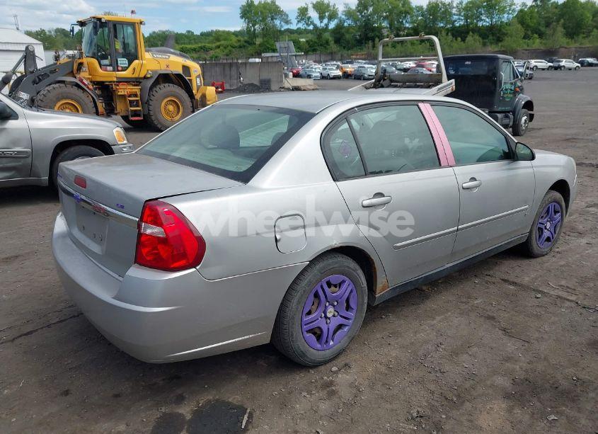 Photo 4 of 2007 Chevrolet Malibu LS (VIN 1G1ZS58F37F312384)