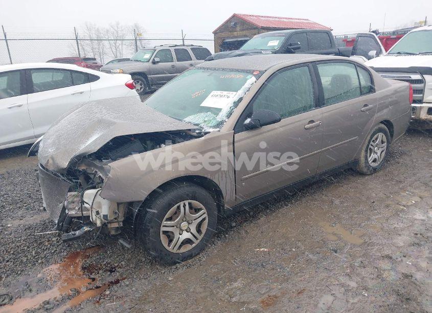 Photo 2 of 2007 Chevrolet Malibu LS (VIN 1G1ZS58F47F172863)