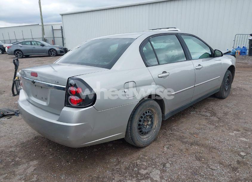 Photo 4 of 2007 Chevrolet Malibu LS (VIN 1G1ZS58F47F216487)