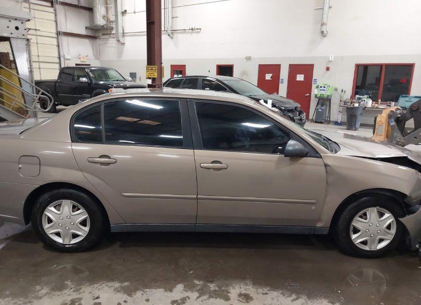 Photo 13 of 2007 Chevrolet Malibu LS (VIN 1G1ZS58F47F312667)