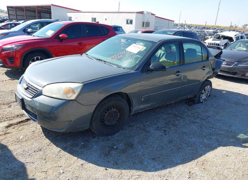 Photo 2 of 2008 Chevrolet Malibu CLASSIC LS (VIN 1G1ZS58F48F134678)