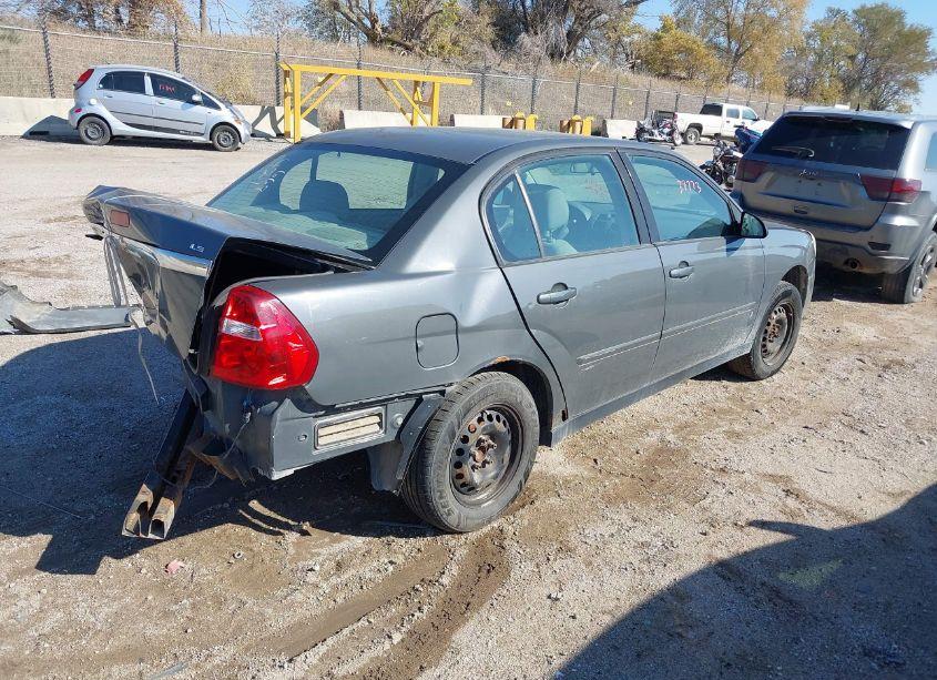 Photo 4 of 2008 Chevrolet Malibu CLASSIC LS (VIN 1G1ZS58F48F134678)