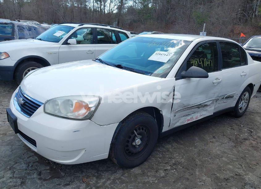 Photo 2 of 2008 Chevrolet Malibu CLASSIC LS (VIN 1G1ZS58F48F140741)