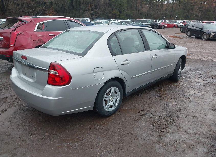 Photo 4 of 2007 Chevrolet Malibu LS (VIN 1G1ZS58F57F261776)