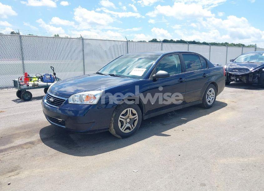 Photo 2 of 2007 Chevrolet Malibu LS (VIN 1G1ZS58F67F174632)