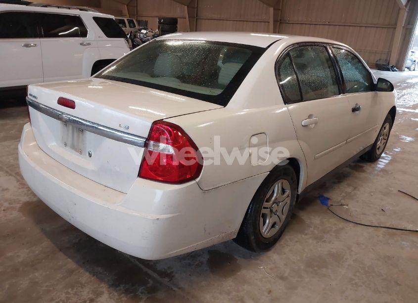 Photo 4 of 2007 Chevrolet Malibu LS (VIN 1G1ZS58F67F308393)
