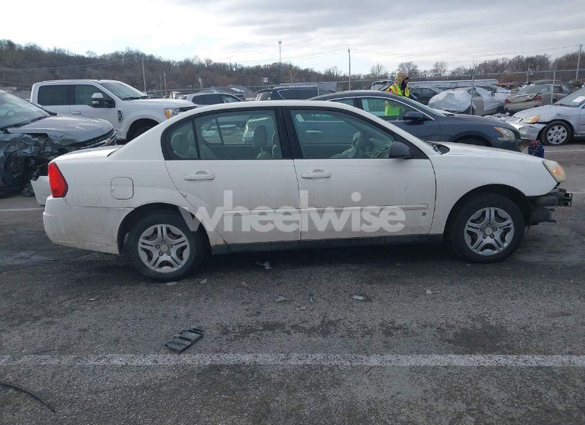 Photo 14 of 2007 Chevrolet Malibu LS (VIN 1G1ZS58F87F290396)