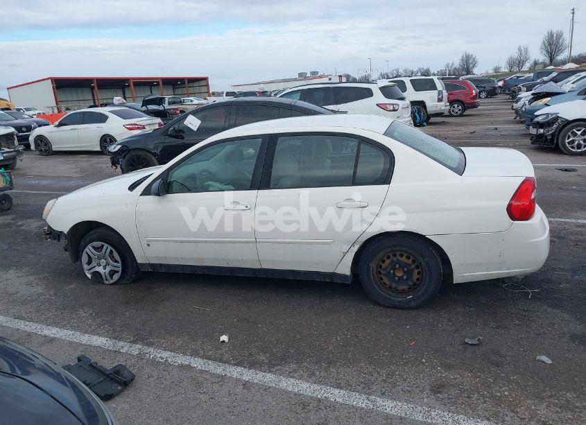 Photo 15 of 2007 Chevrolet Malibu LS (VIN 1G1ZS58F87F290396)