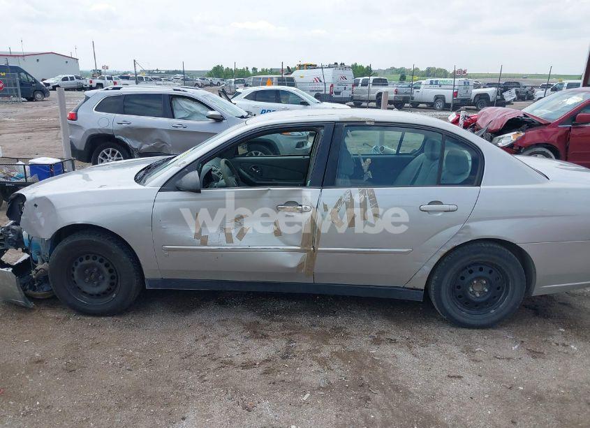 Photo 14 of 2008 Chevrolet Malibu CLASSIC LS (VIN 1G1ZS58F98F136345)