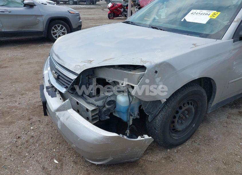 Photo 6 of 2008 Chevrolet Malibu CLASSIC LS (VIN 1G1ZS58F98F136345)