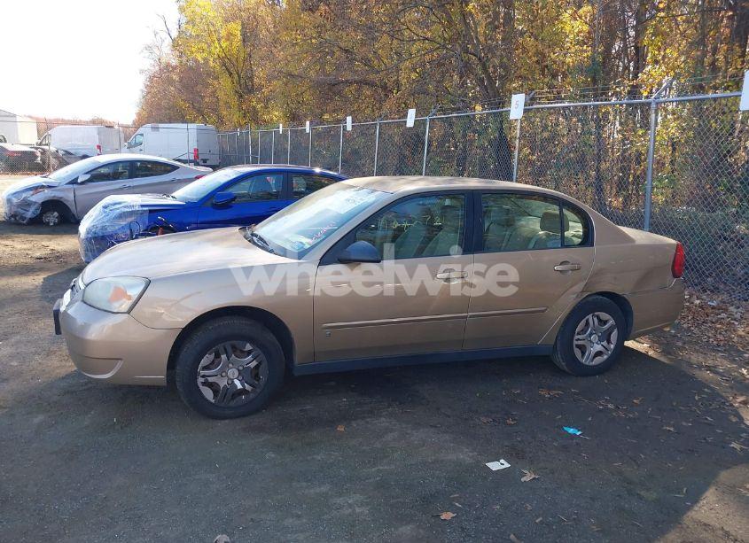 Photo 14 of 2007 Chevrolet Malibu LS (VIN 1G1ZS58FX7F157879)