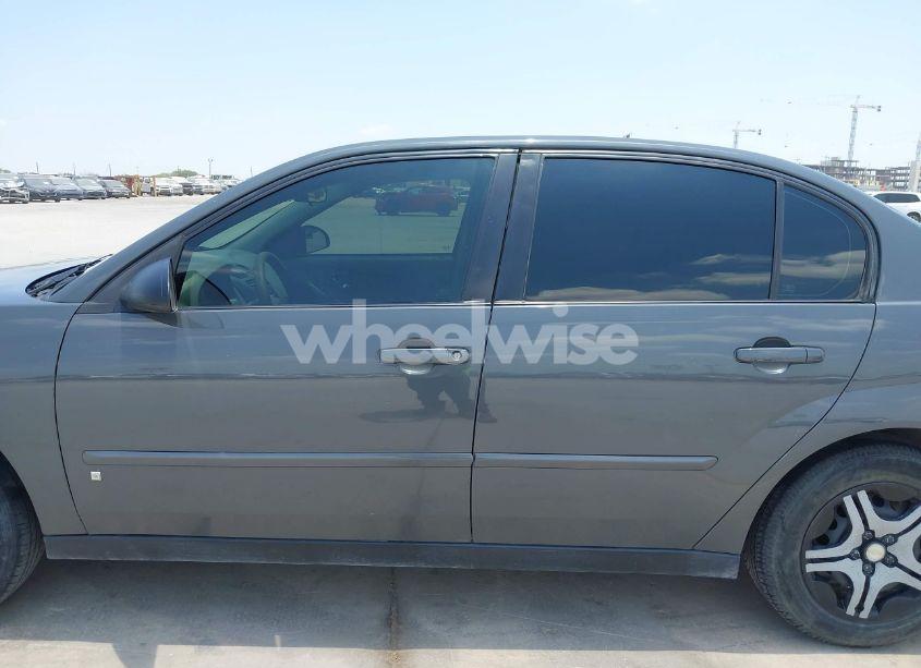 Photo 15 of 2007 Chevrolet Malibu LS (VIN 1G1ZS58FX7F305058)