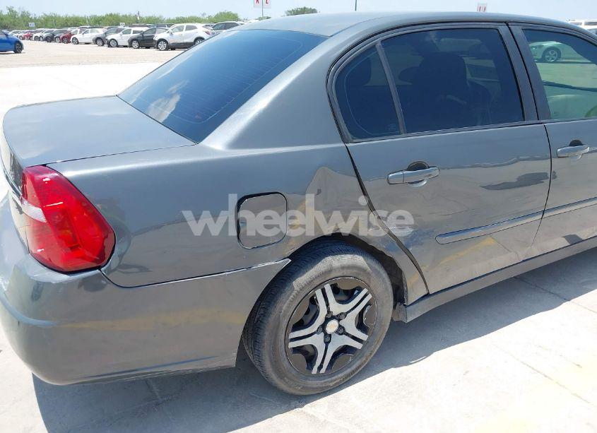 Photo 6 of 2007 Chevrolet Malibu LS (VIN 1G1ZS58FX7F305058)